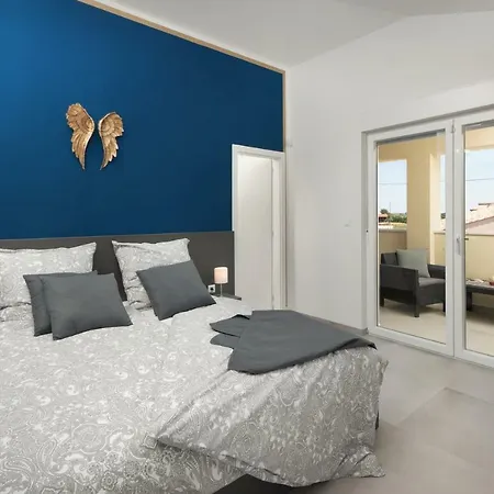 Ferienhaus Golden Frame House